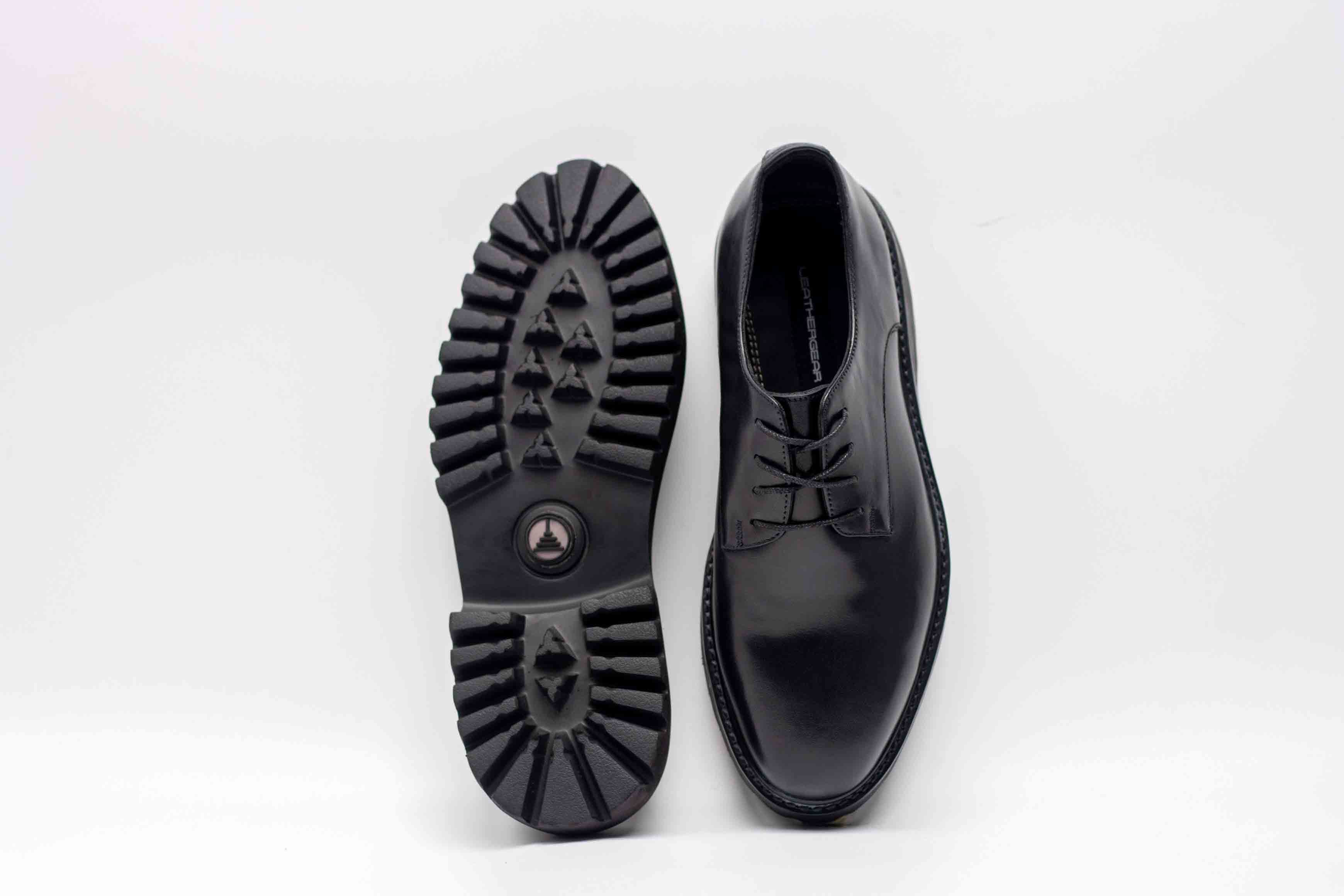 Boogy Derby · Black